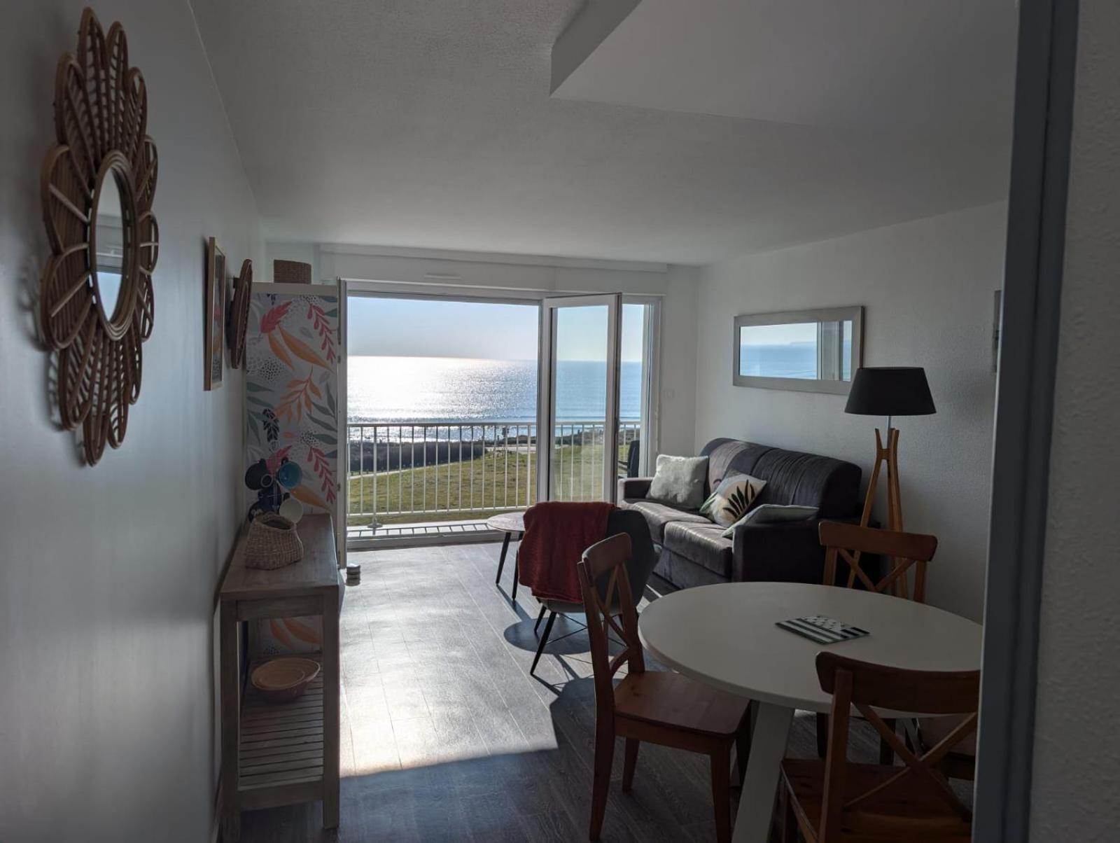 Beau T2 face à l ocean vue exceptionnelle Guidel Exterior foto